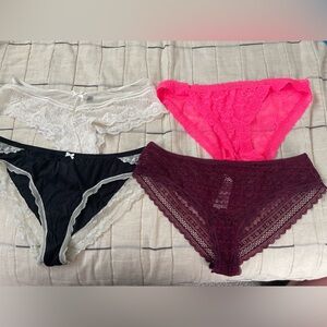 Size large lacy low rise VS/Pink